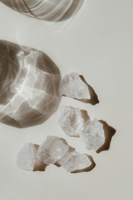 Crystals with reflected light